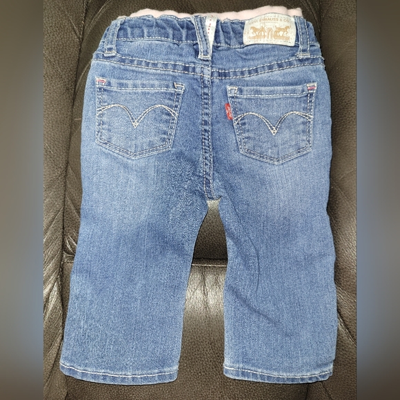 💟 Levi's Red Tab Baby Girl Pull On Blue Jeans Pink Waistband Hearts Embroidery - Picture 4 of 7